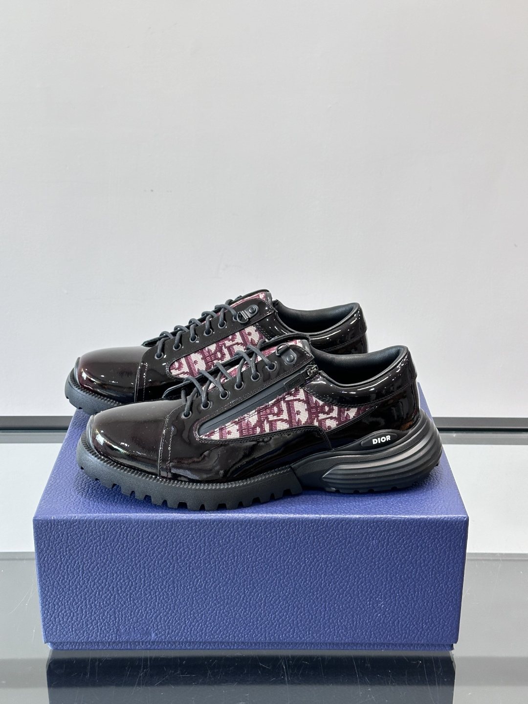 Dior Black Burgundy Patterned Derby Shoes — side