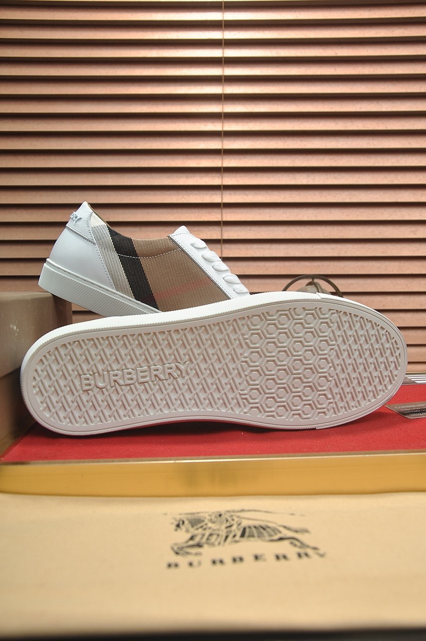 Burberry Plaid Panel Low-Top Sneakers — detail