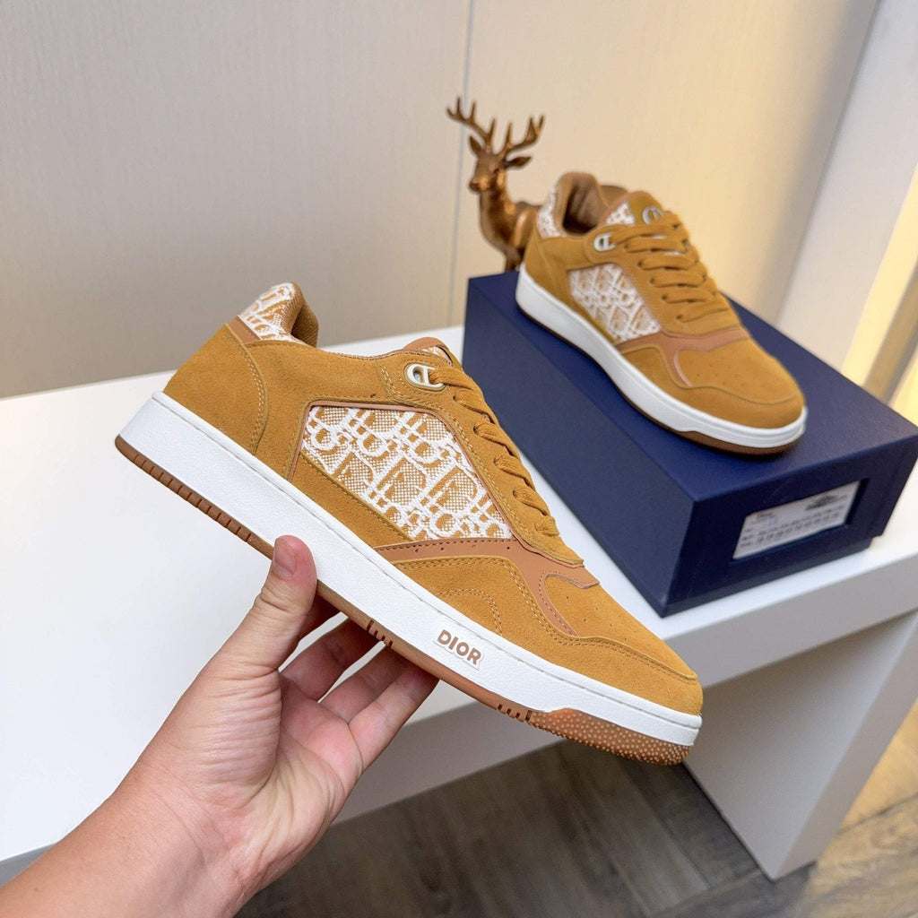 Dior Patterned Panel Low-Top Sneakers — model