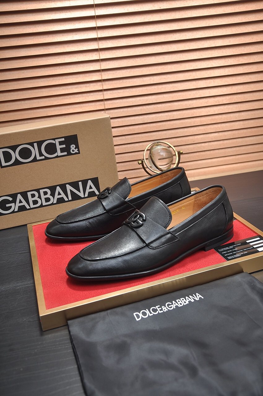 Dolce & Gabbana Bernini Buckle Loafers — hero