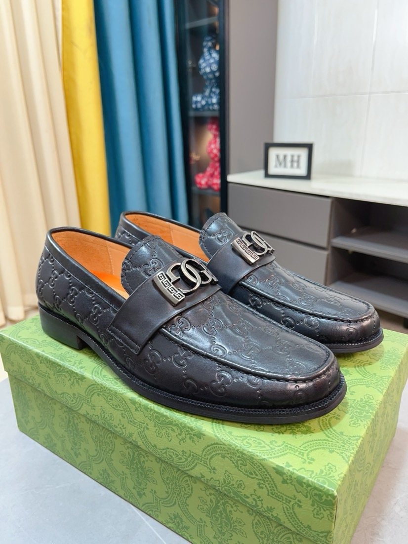 Gucci Embossed Metal-Hardware Loafers — hero