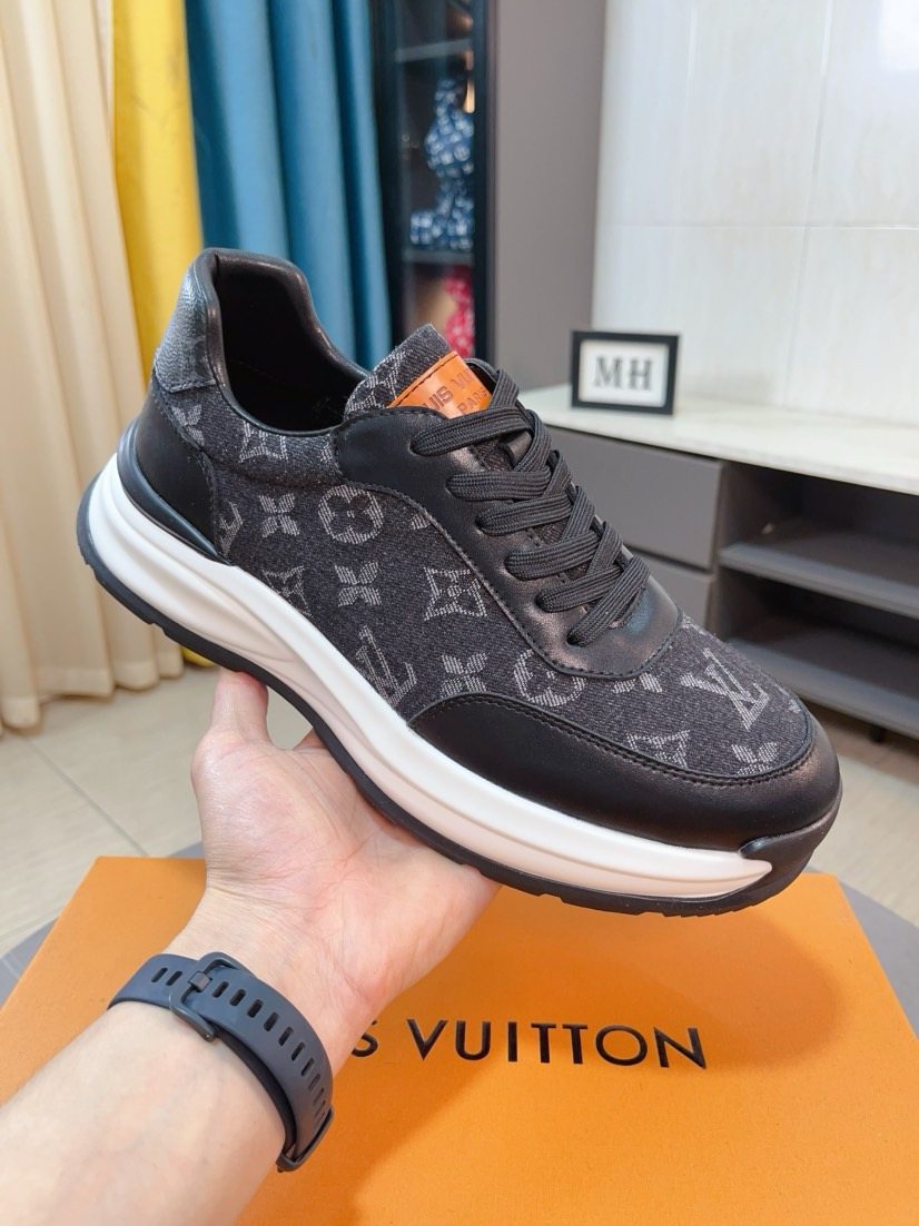 Louis Vuitton Monogram Low-Top Sneakers — model