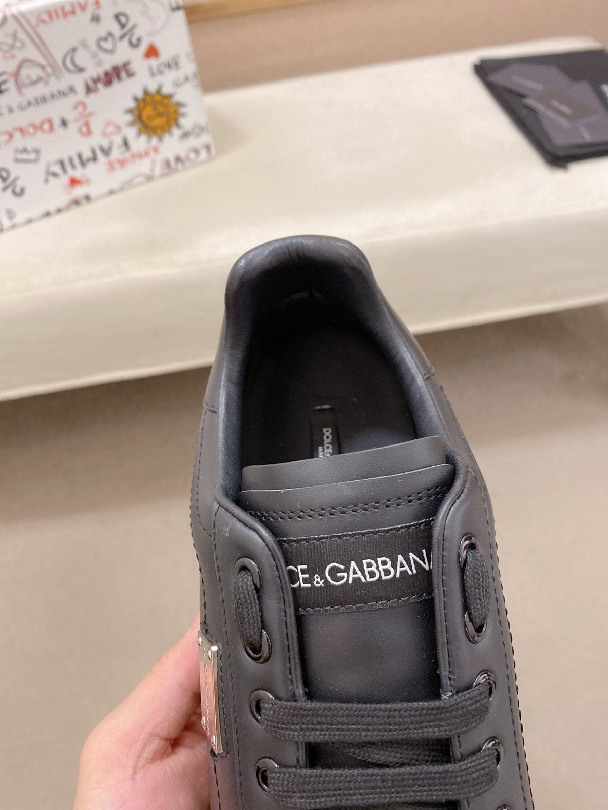 Dolce & Gabbana Low-Top Lace-Up Sneakers — detail